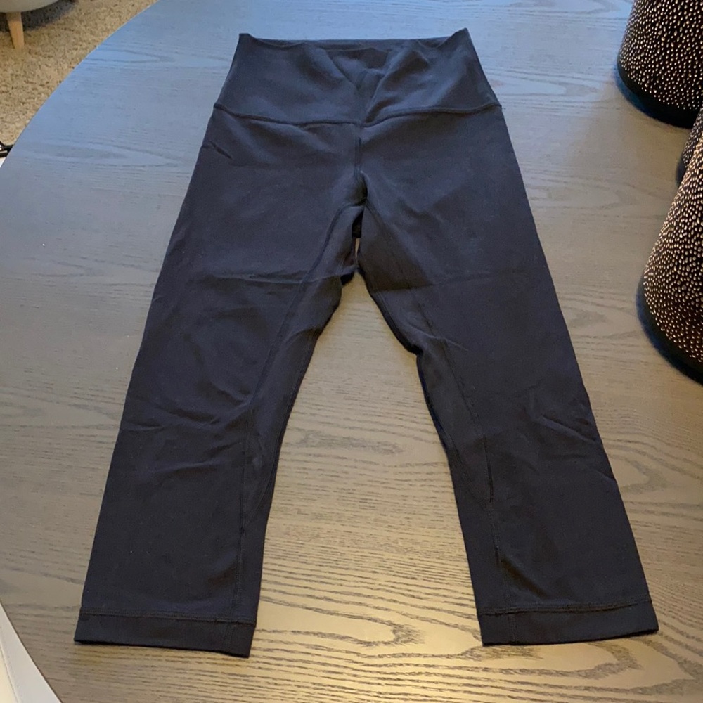 Lululemon Cropped leggings align